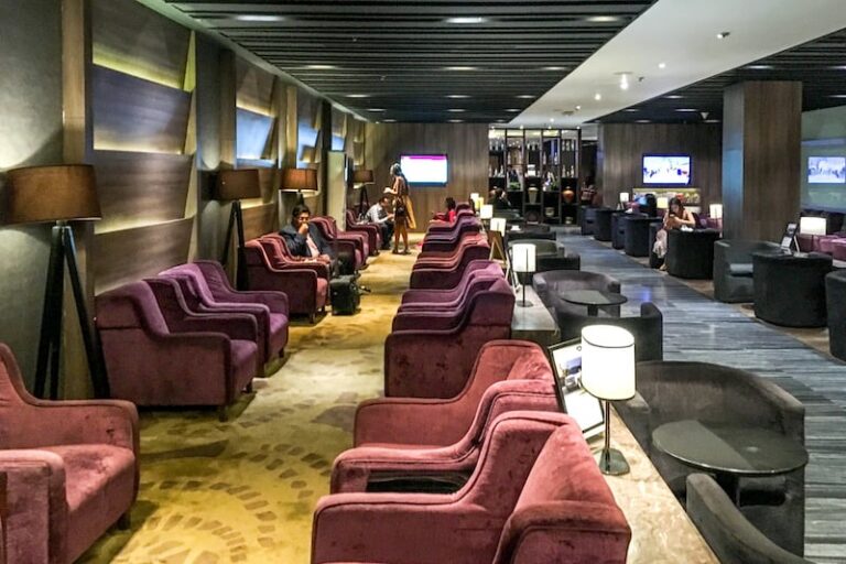 デリー空港　プラザ・プレミアムラウンジ