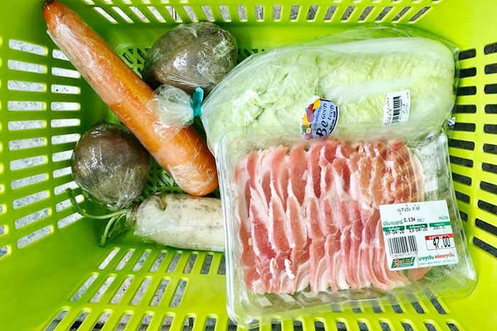 トン汁の具材の買い出し
